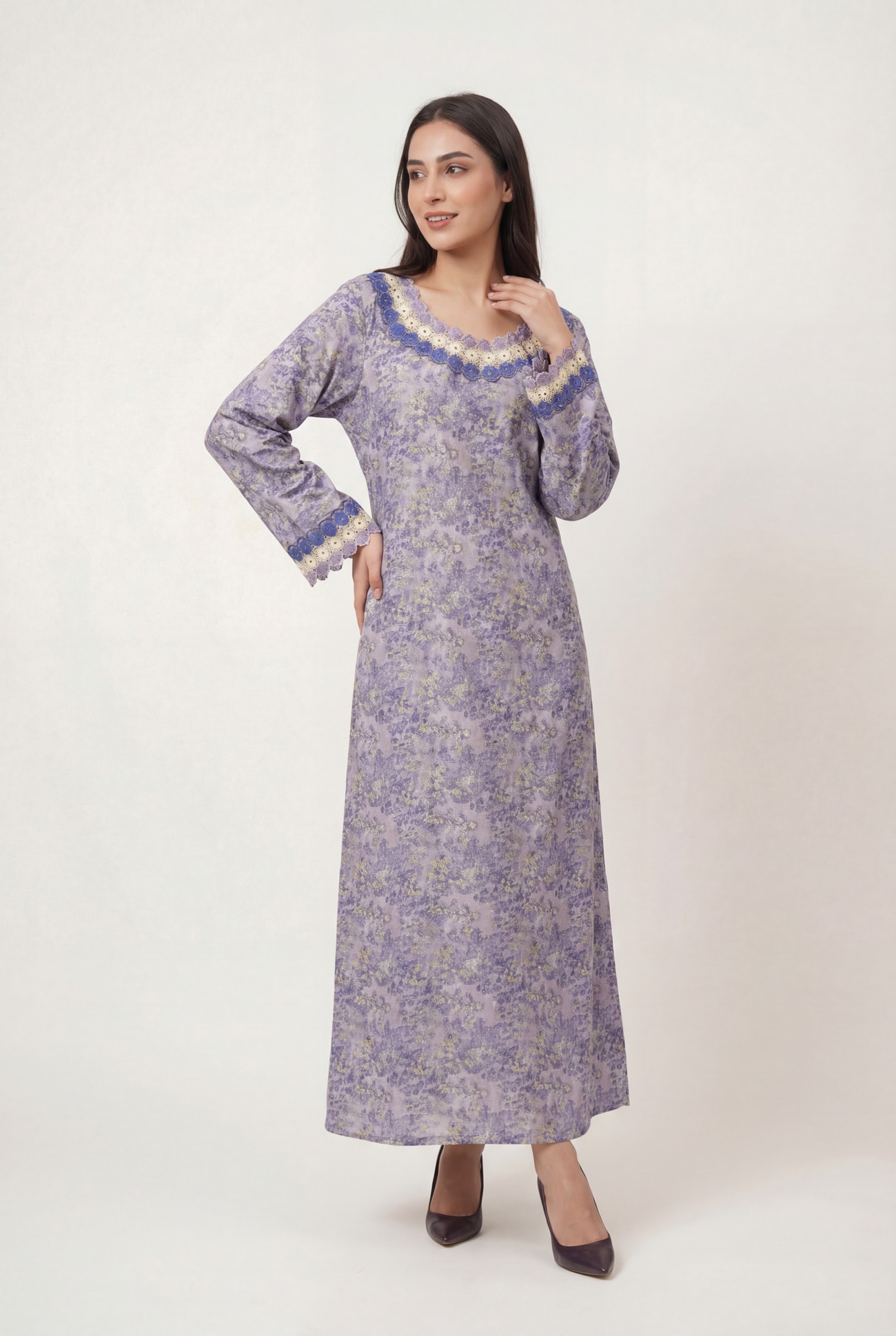 Crystal Zari Cutwork Jalabiya