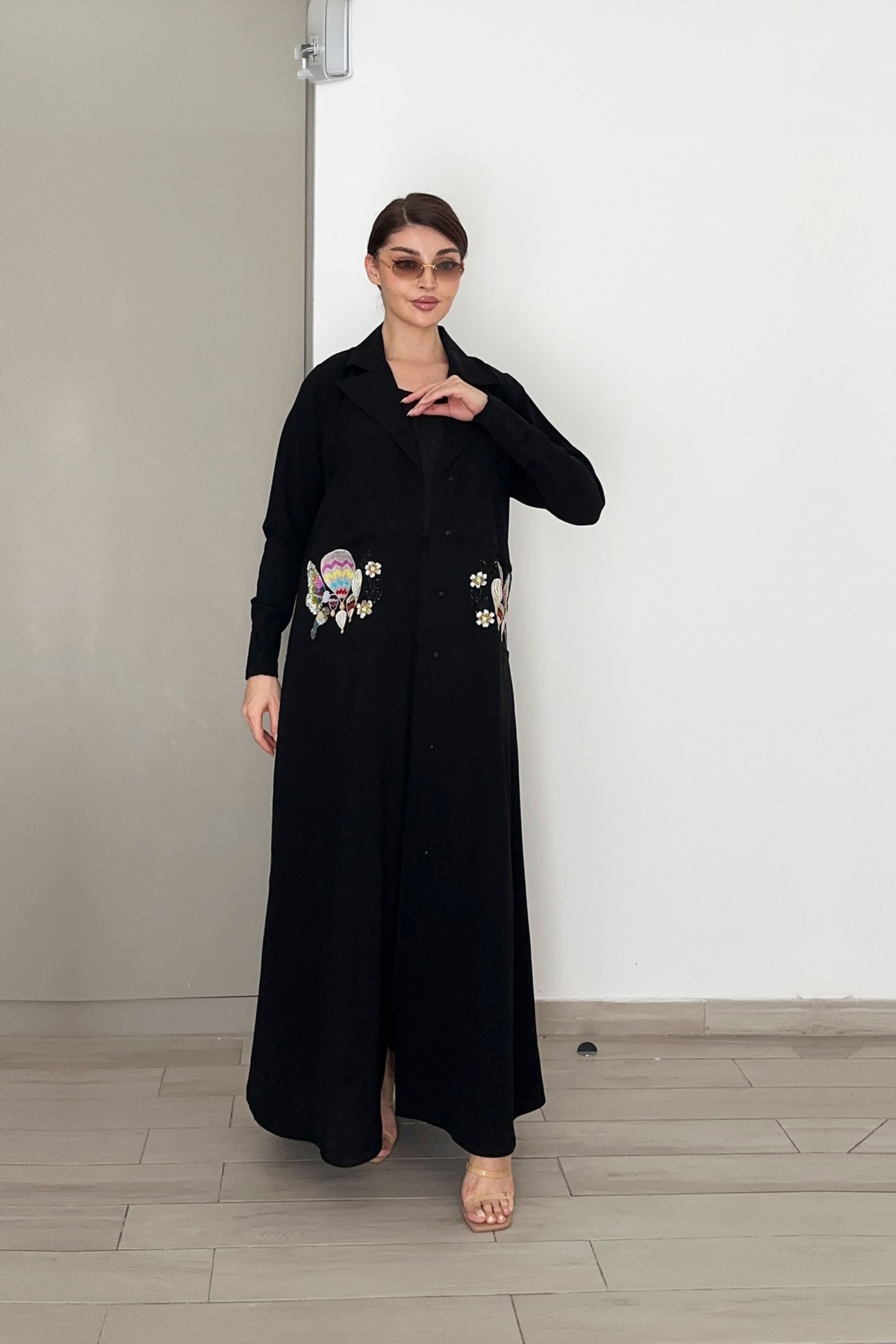Black-R-202575