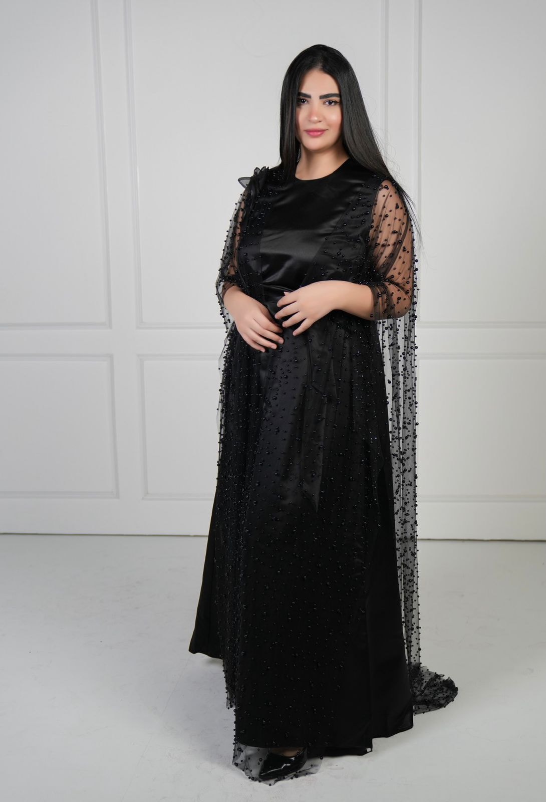 Noir Pearl Veil Abaya