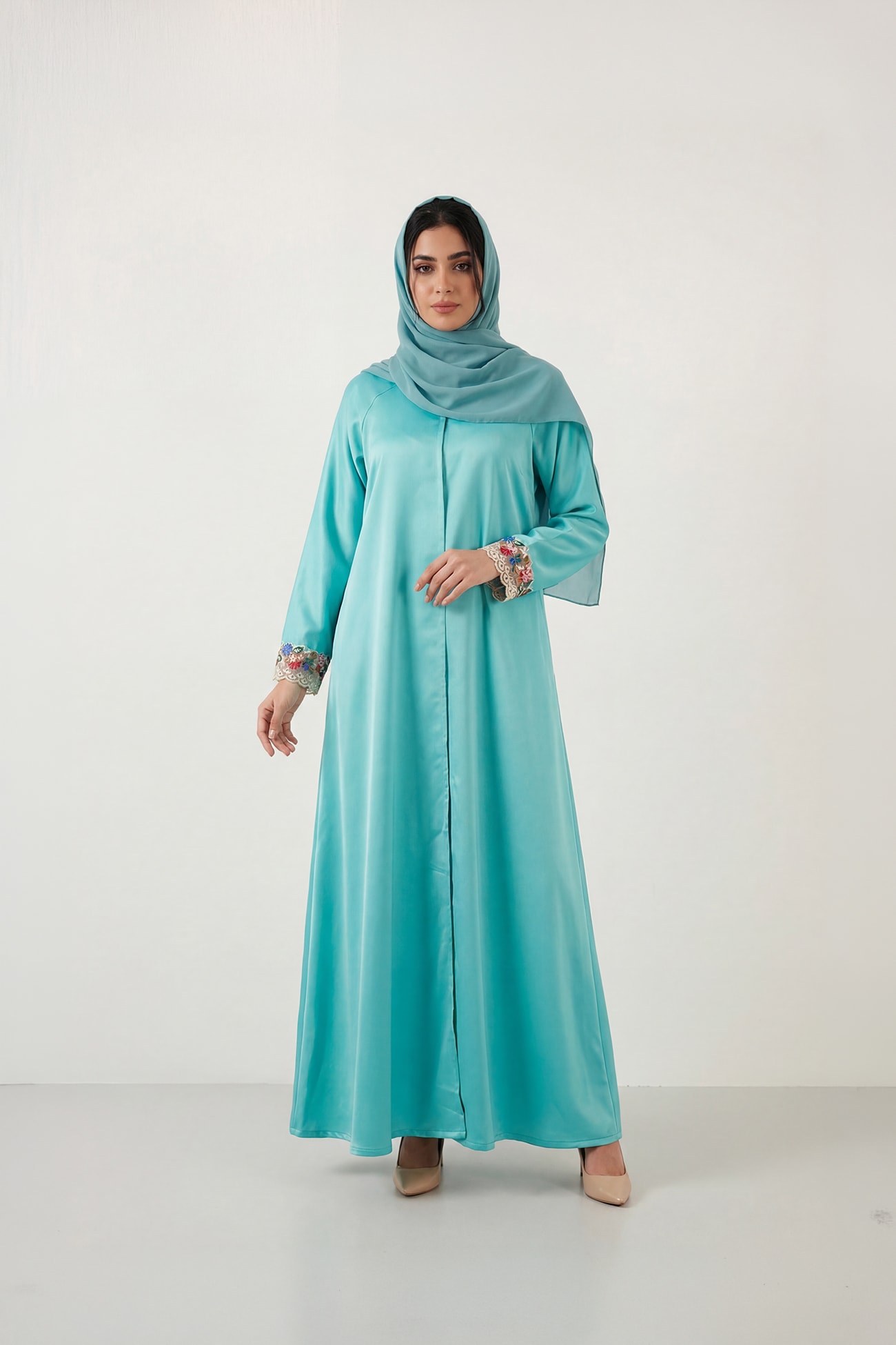 silk vase - turquoise