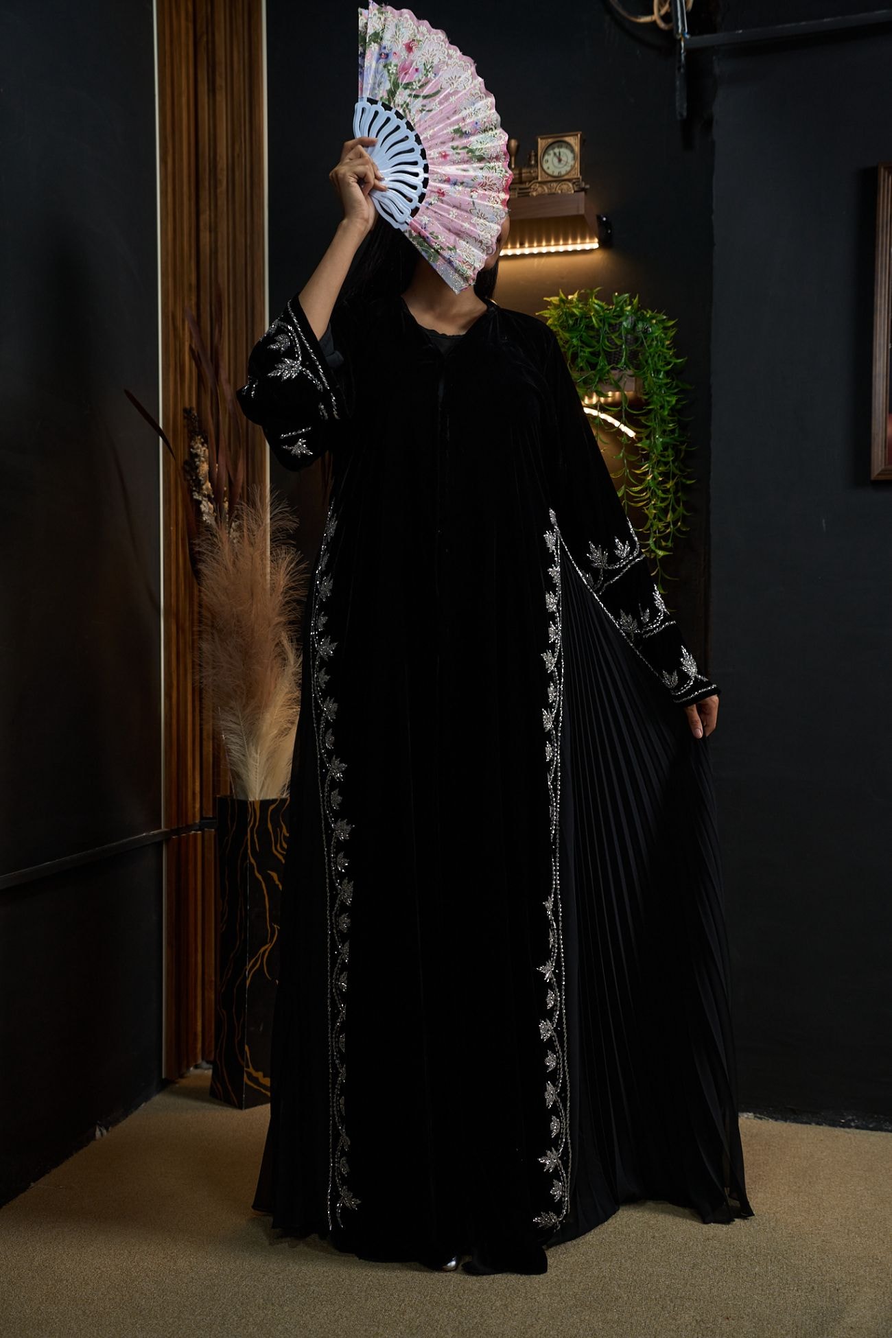 Silver Vine Velvet Abaya