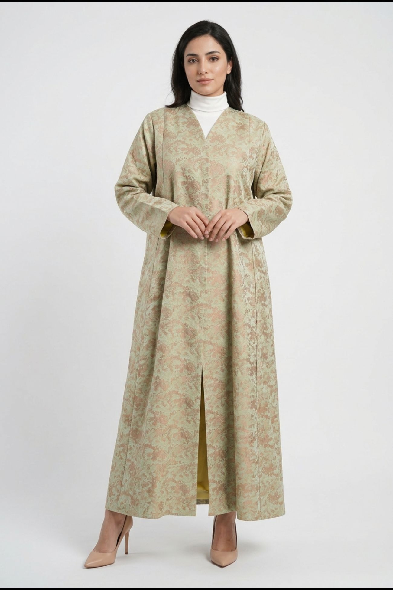 LUMI - Signature front slit abaya
