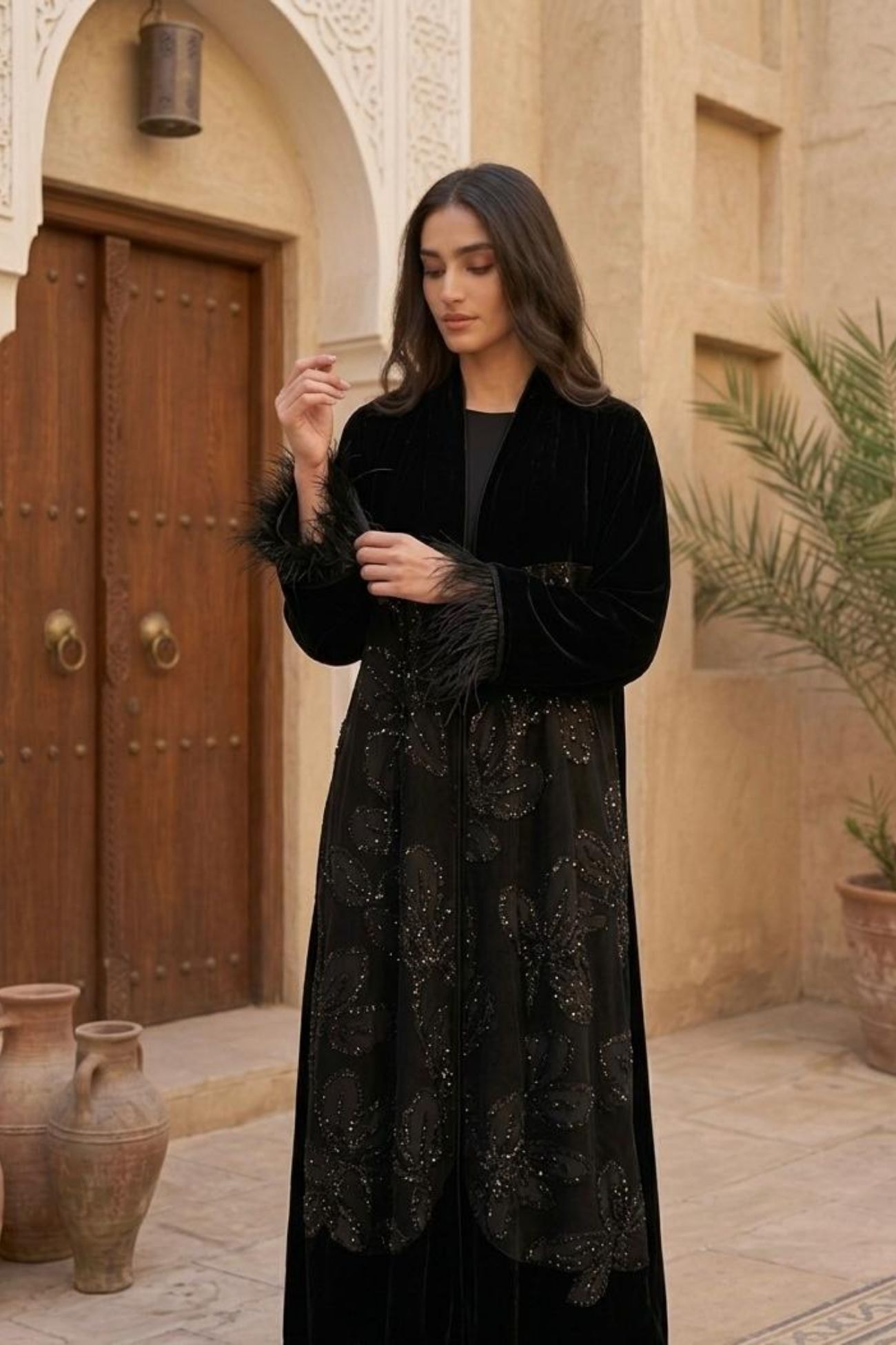 Velvet noir Abaya