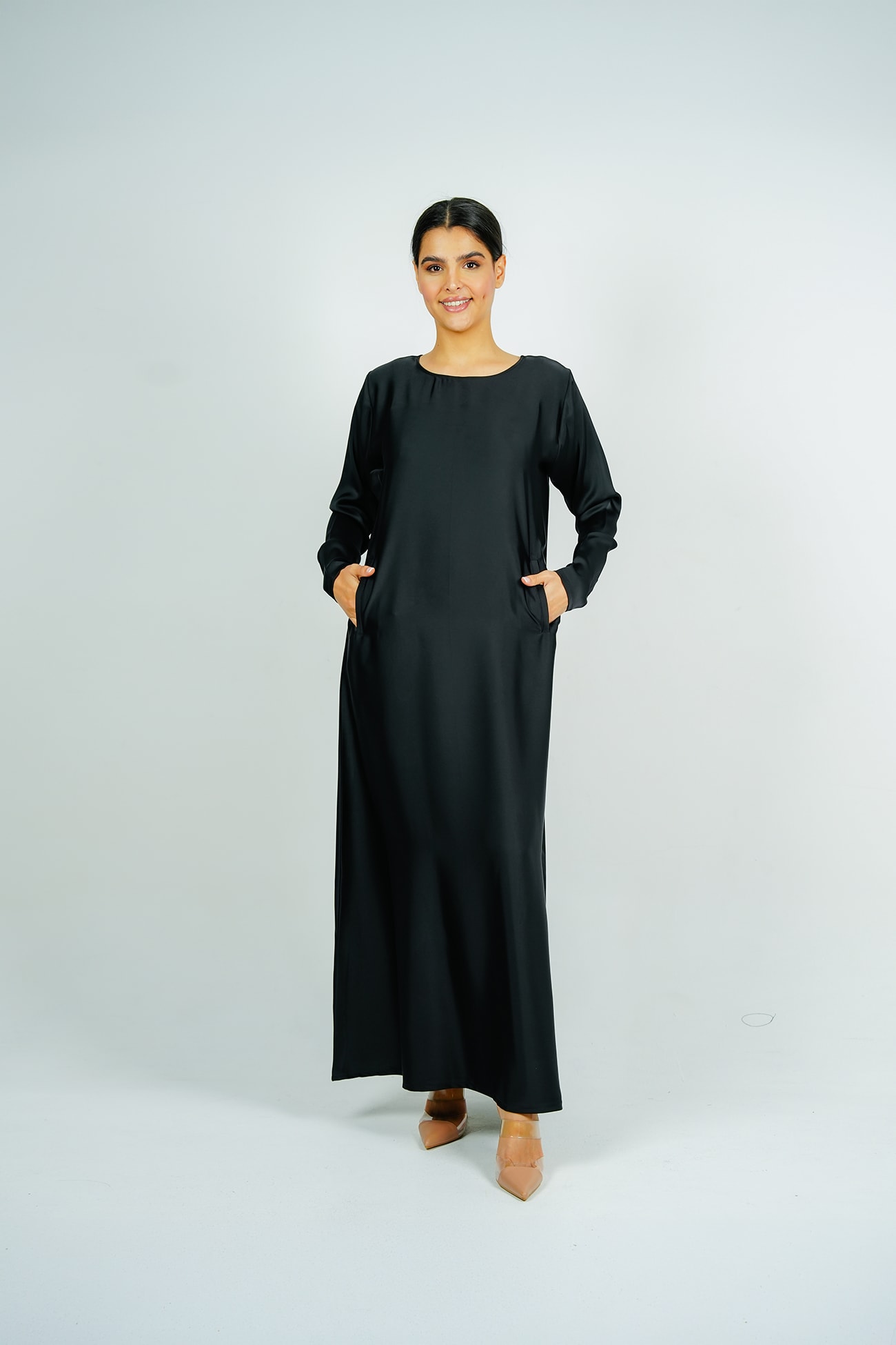 Black-R-202622