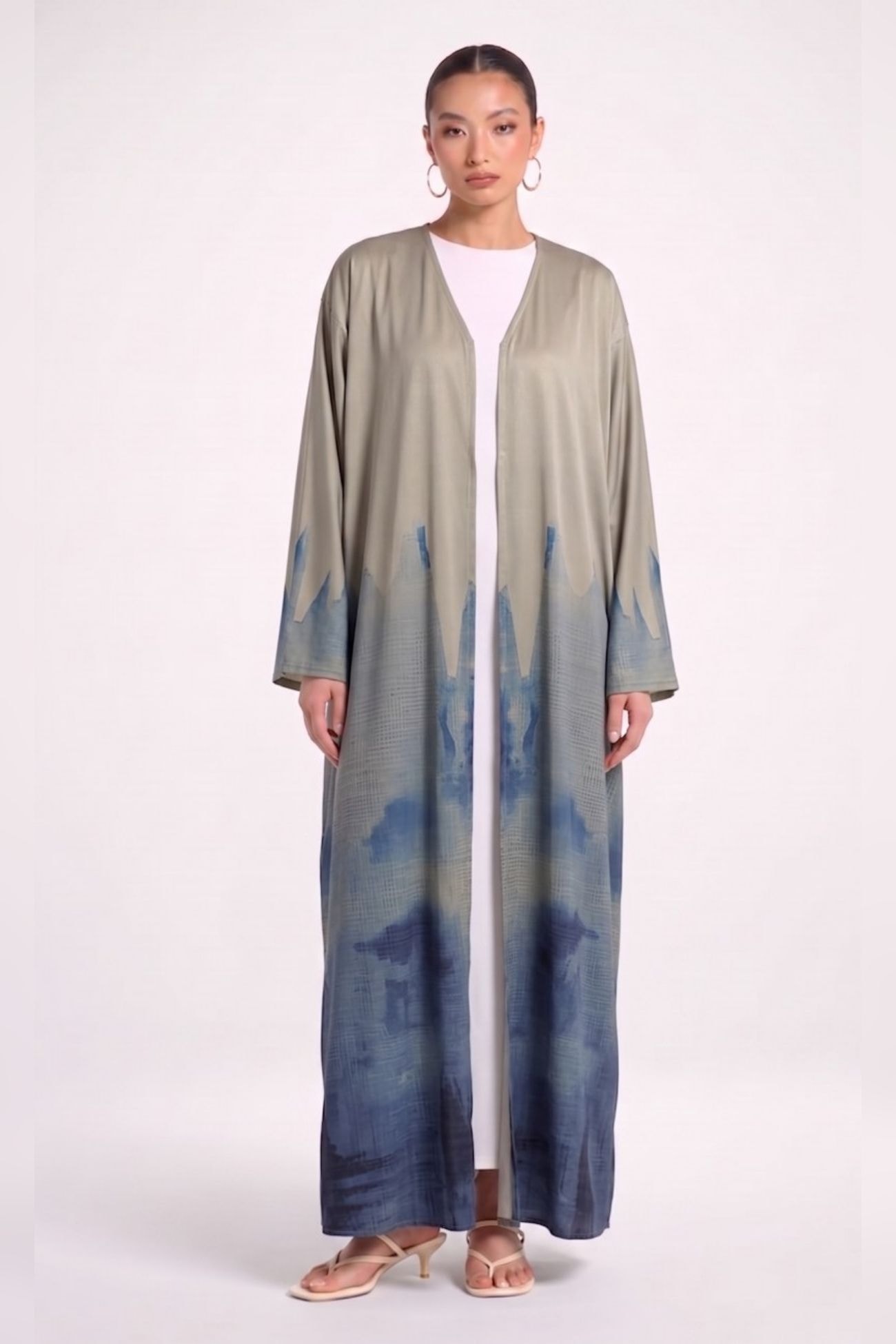 Mist Horizon Open Abaya