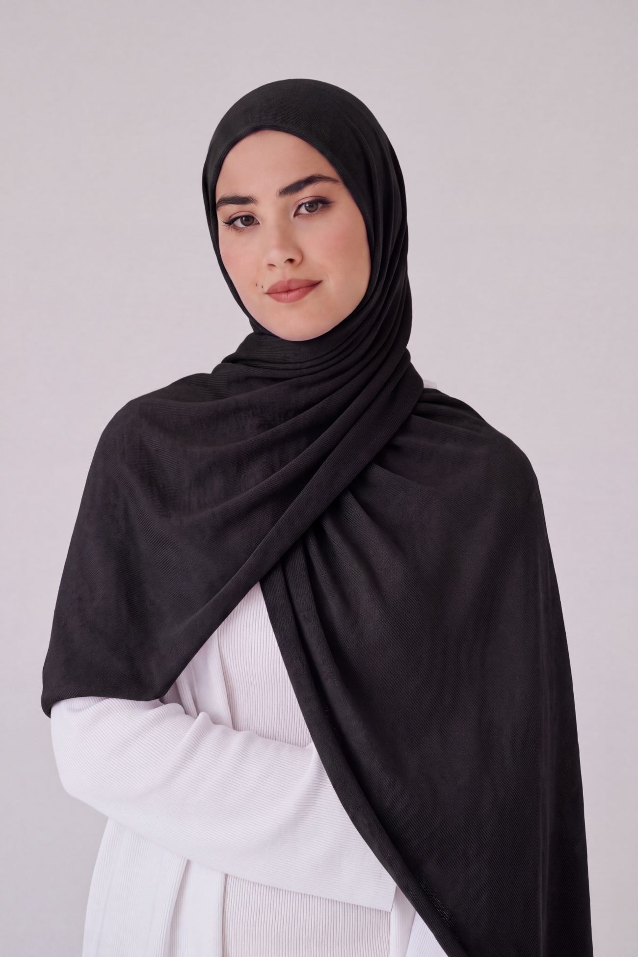 Premium Malasysian Chiffon Hijabs — Black