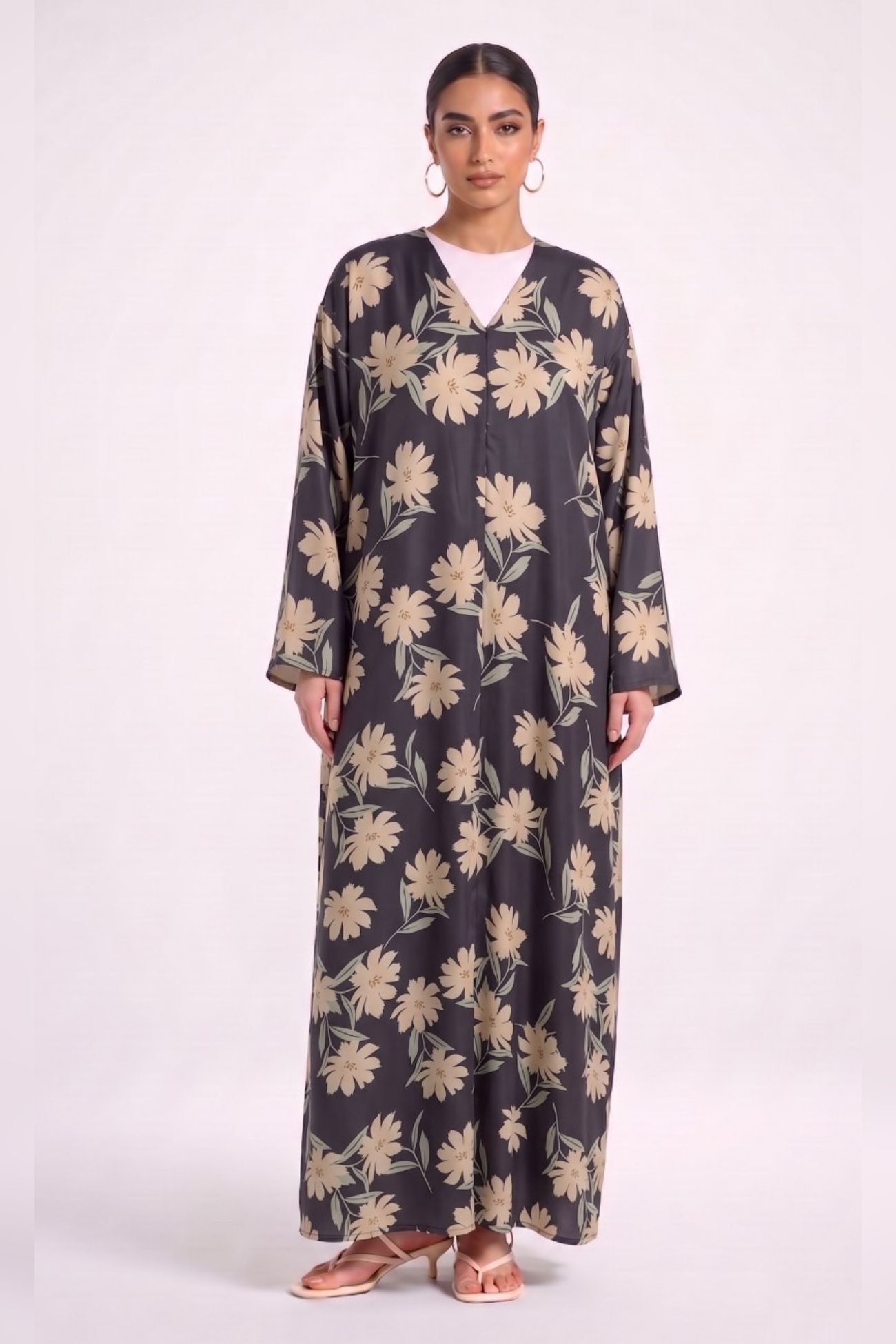 Noir Daisy Abaya